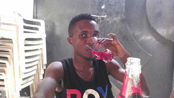 EmekaNeil's tweet photo. What to do.... https://t.co/rCnOfWeOnl