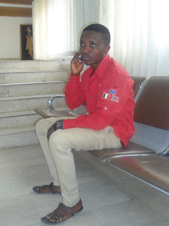 EmekaNeil's tweet photo. What to do.... https://t.co/rCnOfWeOnl