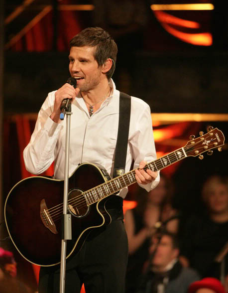 2amgive's tweet image. I miss Jason &amp;amp; his guitar 😘 #JasonAppreciationDay