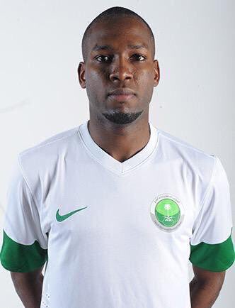 m3l100's tweet image. من الافضل ؟

1- معتز هوساوي =ريتويت #الاهلي

2- عمر هوساوي =اعجاب #النصر

صاحب الطلب : @Omdah1413