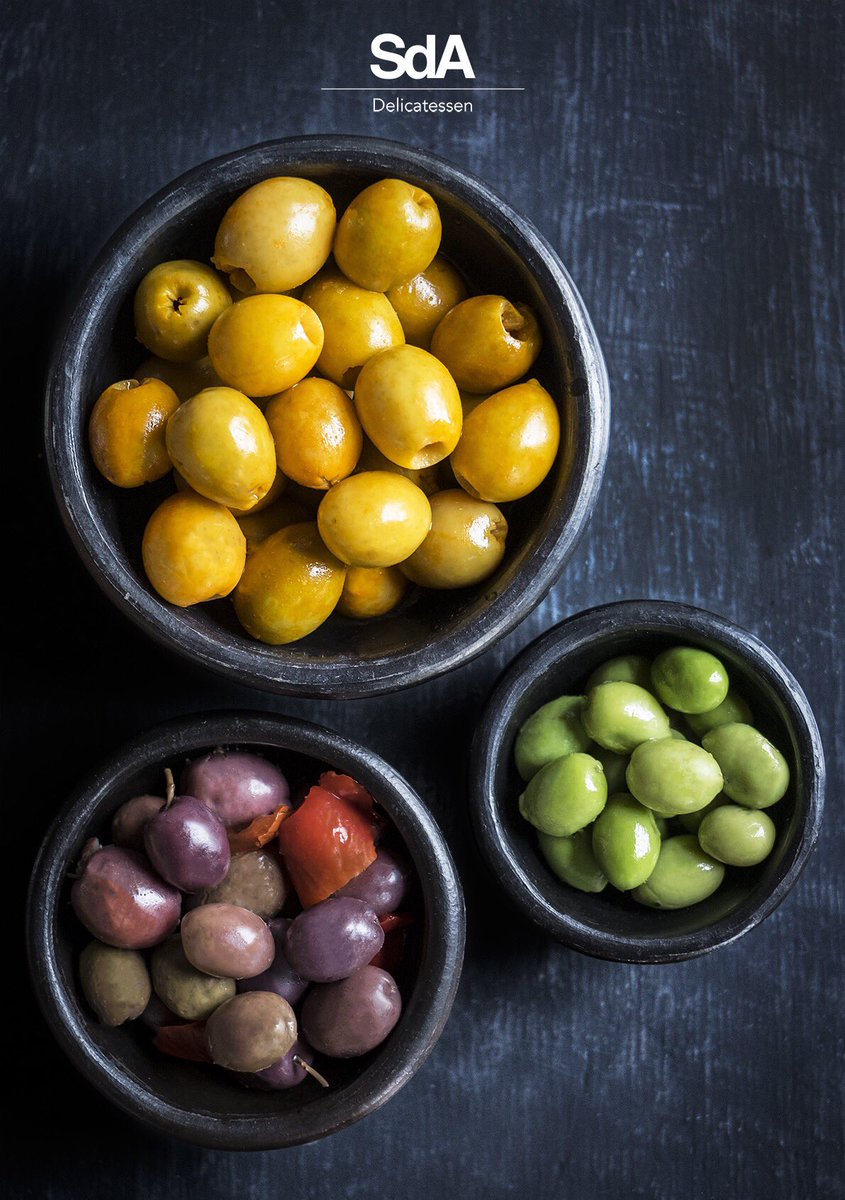 SecretosdeAndal's tweet photo. @devourmalaga @SecretosdeAndal all are Andalucia Aceitunas https://t.co/HcKyNXB2xa