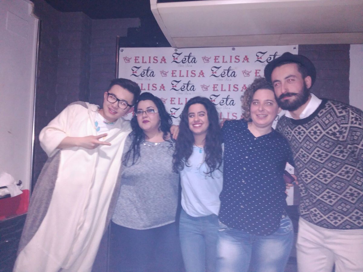 Grscias por tanto a los dos. Nuestras whatsapperas están encantadas con vosotros😘😘😘