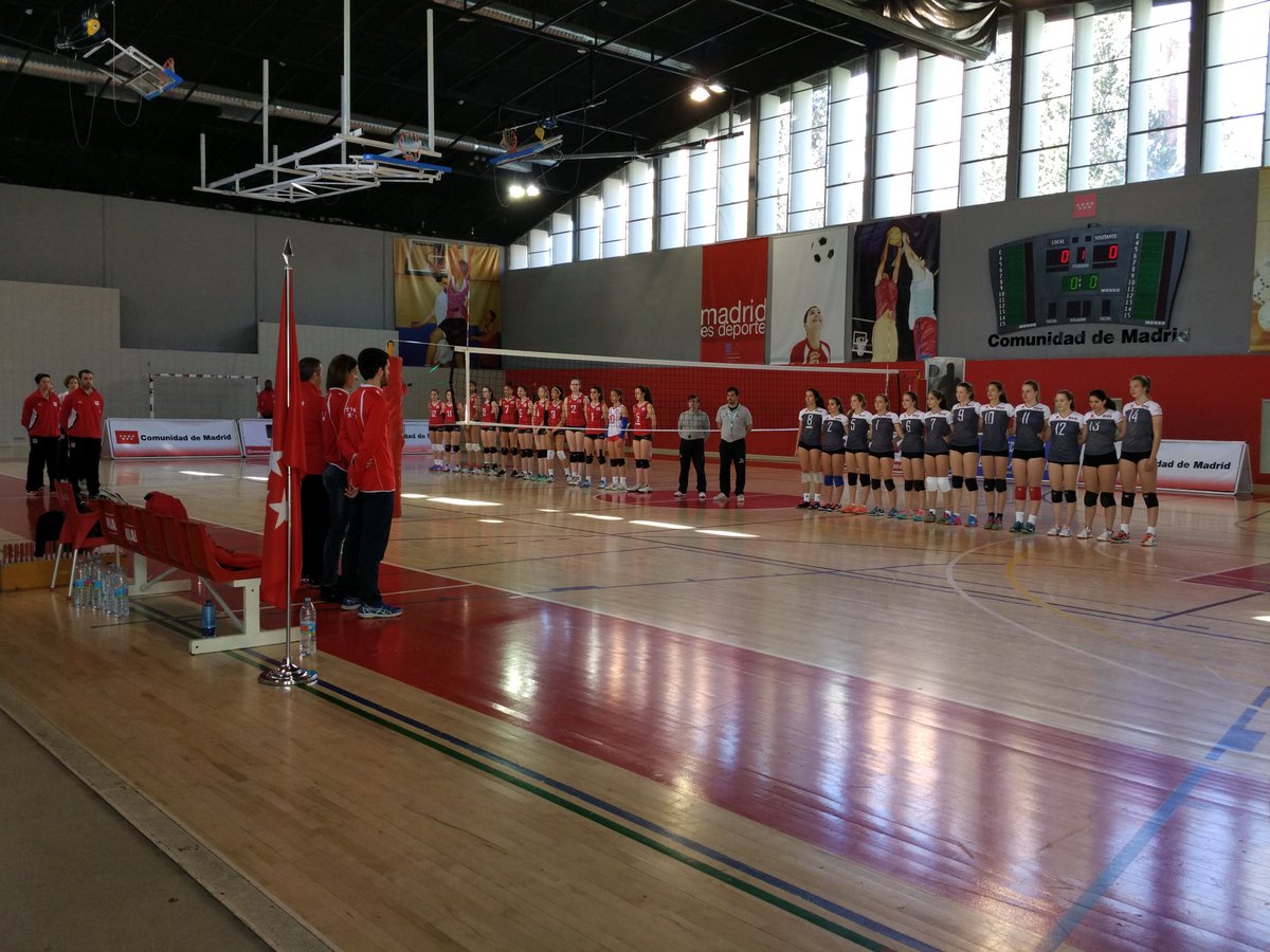 VoleibolLeganes's tweet photo. Última jornada del @SpringTrophy @FMadridVB @TodovoleySpain #vamosMadrid https://t.co/uGQyQpDsVD