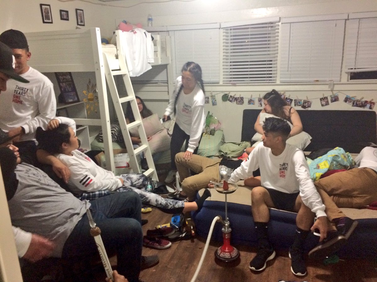 dar_v1n's tweet image. As burnt as this picture is, my friends give me life #lolcorny #itsbeenawhile