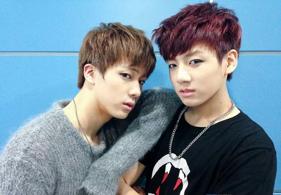 MawarJK's tweet photo. Spesial
#jin
#jungkook
#4generasi 😄😄 https://t.co/52UKFe7gnS