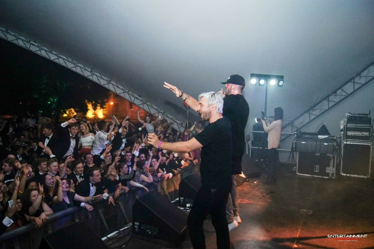 downingball2017's tweet photo. DB15 headliner DJ Fresh is no.1 on the Official Download Charts with 'Say You Do'! Congrats, @djfreshuk! https://t.co/GSsTVgbGlt
