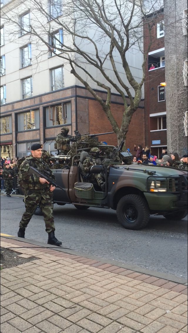 OllieOC25's tweet photo. Wonderful display by the DF today @defenceforces @dfpo @DF_COS https://t.co/4WBqd1I5pY