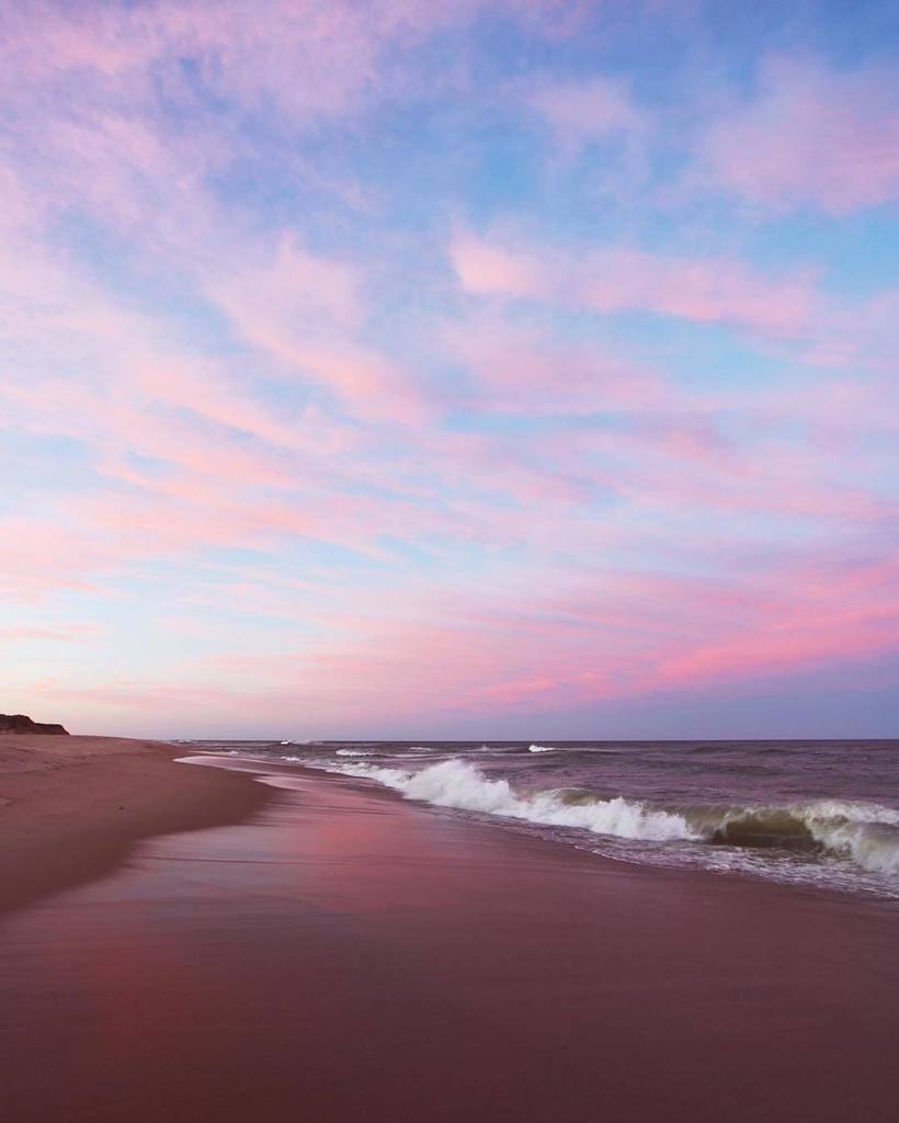 Sunset views from Coast Guard Beach

Courtesy of @kerrycapecod #capecodinsta ift.tt/1MtyTbO