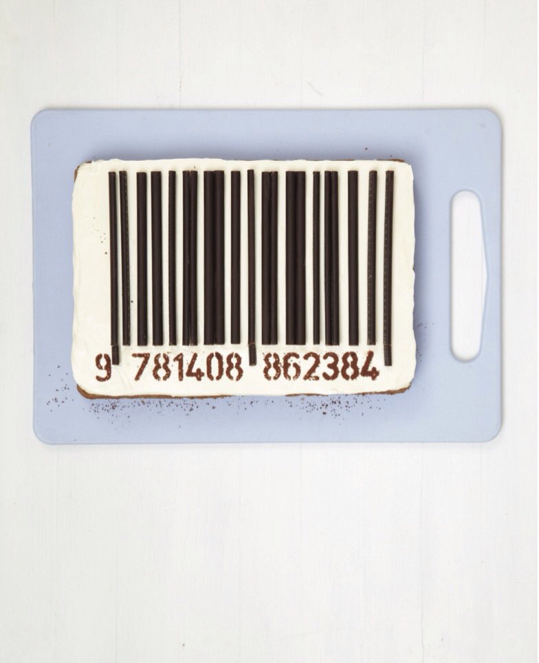 frances_quinn's tweet photo. Not your typical chocolate bar code or cake @DesignMuseum #FontSunday #Chocolate #BarCodeCake #QuinntessentialBaking https://t.co/ALV1CdKoSa