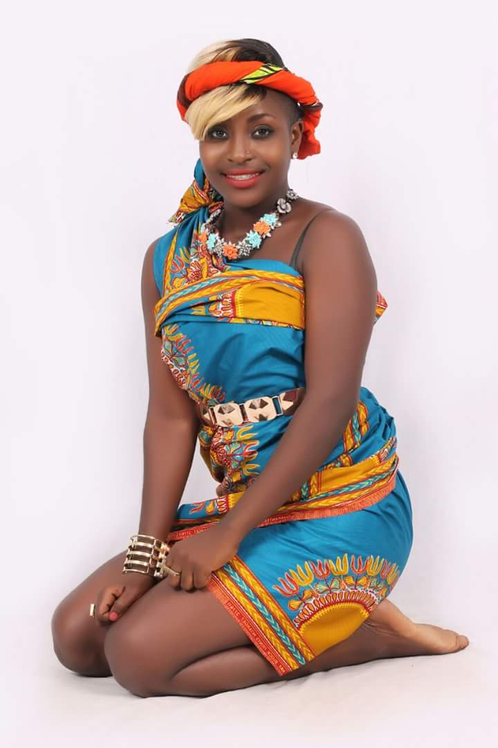 99mve's tweet photo. Bon Dimanche de Pâques !
#AnnickChoco #PâquesRCI #99mve #99mveHits #99mveAfrica https://t.co/SwB4KJ8fX5