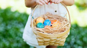 teachergoals's tweet photo. How is it that you can find Easter eggs that are purposefully hidden, yet you can't find your homework or pencil? https://t.co/um4vcxovNj