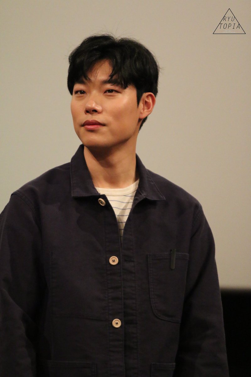 _ryutopia's tweet photo. #류준열 #160327류준열 #글로리데이 #무대인사 #ryujunyeol #gloryday #ryutopia https://t.co/STSL0RUfKz