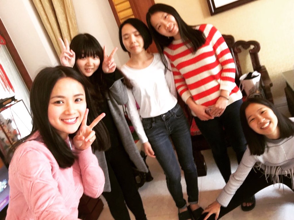 HaileeChen's tweet photo. girls https://t.co/j58PCZoEKk