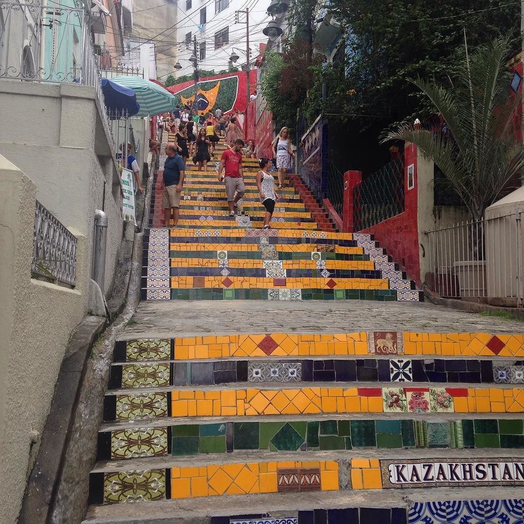 StArtEverywhere's tweet photo. #riodesign #lapa #riodejaneiro #streetartrio by negromacumbero https://t.co/be5Cs41N3N