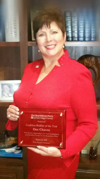 cfodee's tweet photo. @cfodee honored to receive #RPSDC Coalition Builder of the Year award for bringing Latinos to the Republican party. https://t.co/IiS7UnUJDu