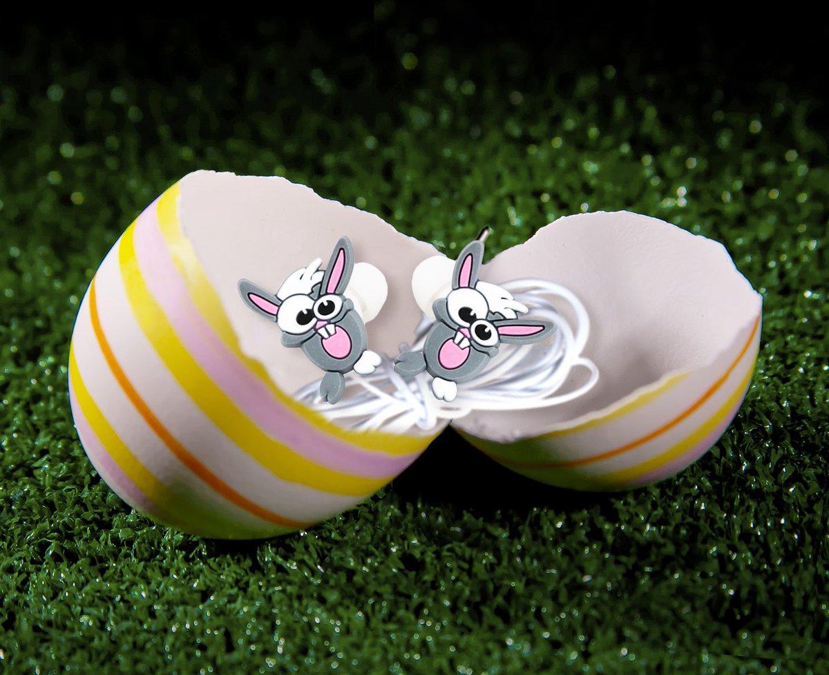 love_lolachat's tweet photo. Buona Pasqua dal nostro coniglietto #Dentone e da tutta la famiglia #LolaChat - https://t.co/Q72JrxDwTc https://t.co/VQ1pbjfQb9