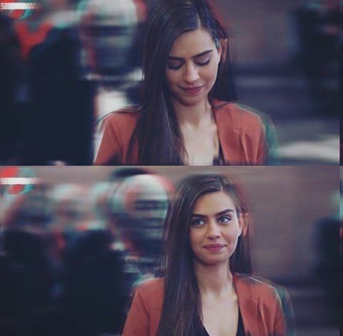 OnlyAmine_'s tweet photo. @minegulse 
Bombaaaaa hatun!!!!. 💣💣
Yandı, yandı buralar.. 💥💥 https://t.co/nCjTeYg18s
