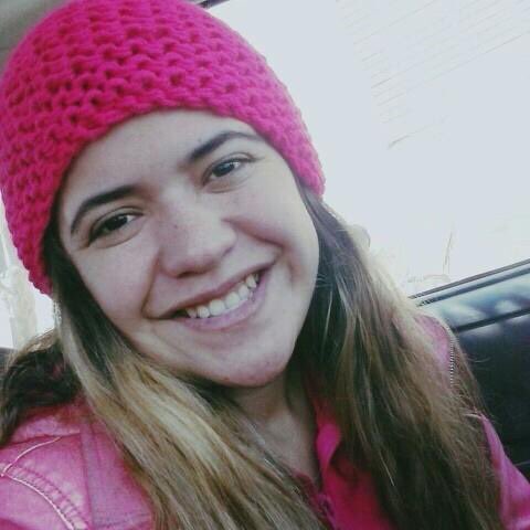 Este ángel se llama Daiana (22 años) internada en la F.Favaloro, necesita trasplante bipulmonar. Por favor, difundir