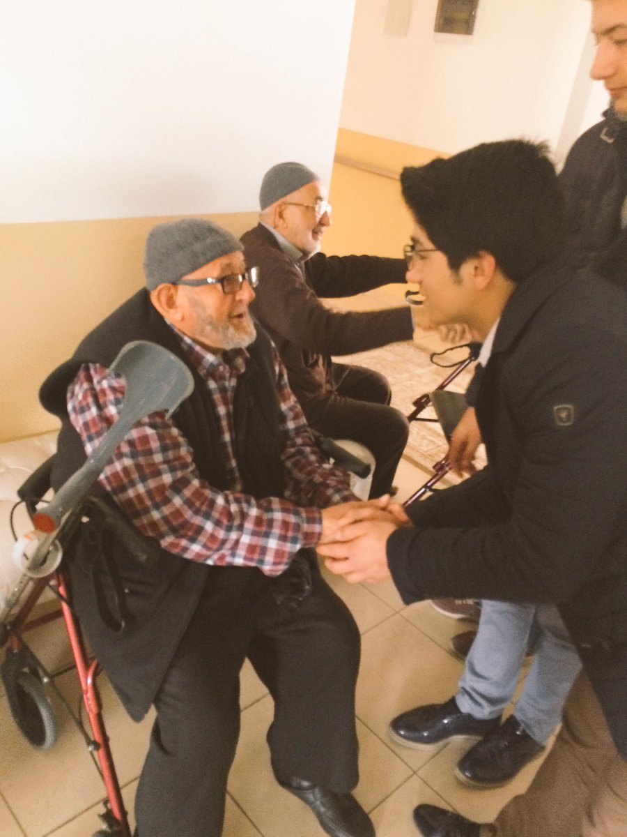 AK GENÇLİK ÇORUM HUZUR EVİNDE