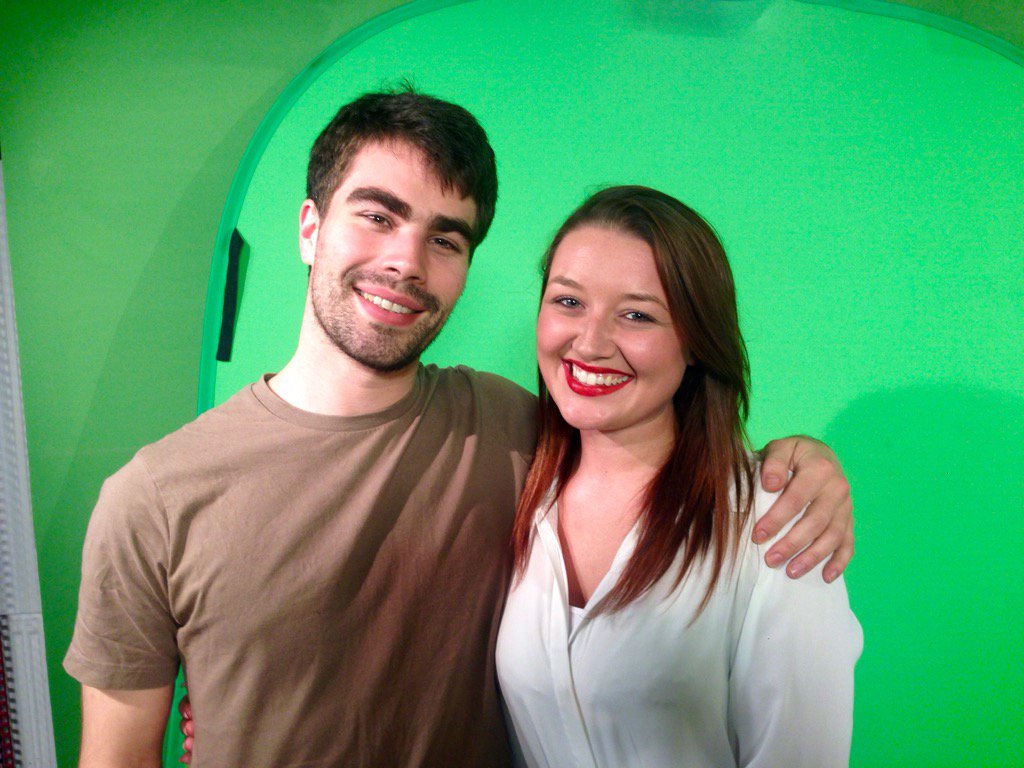 SarahMacKenzie0's tweet image. Great working with @ClCreatives this week as their presenter... Presenter and producer 🎥📹🎞 #presenter #actress