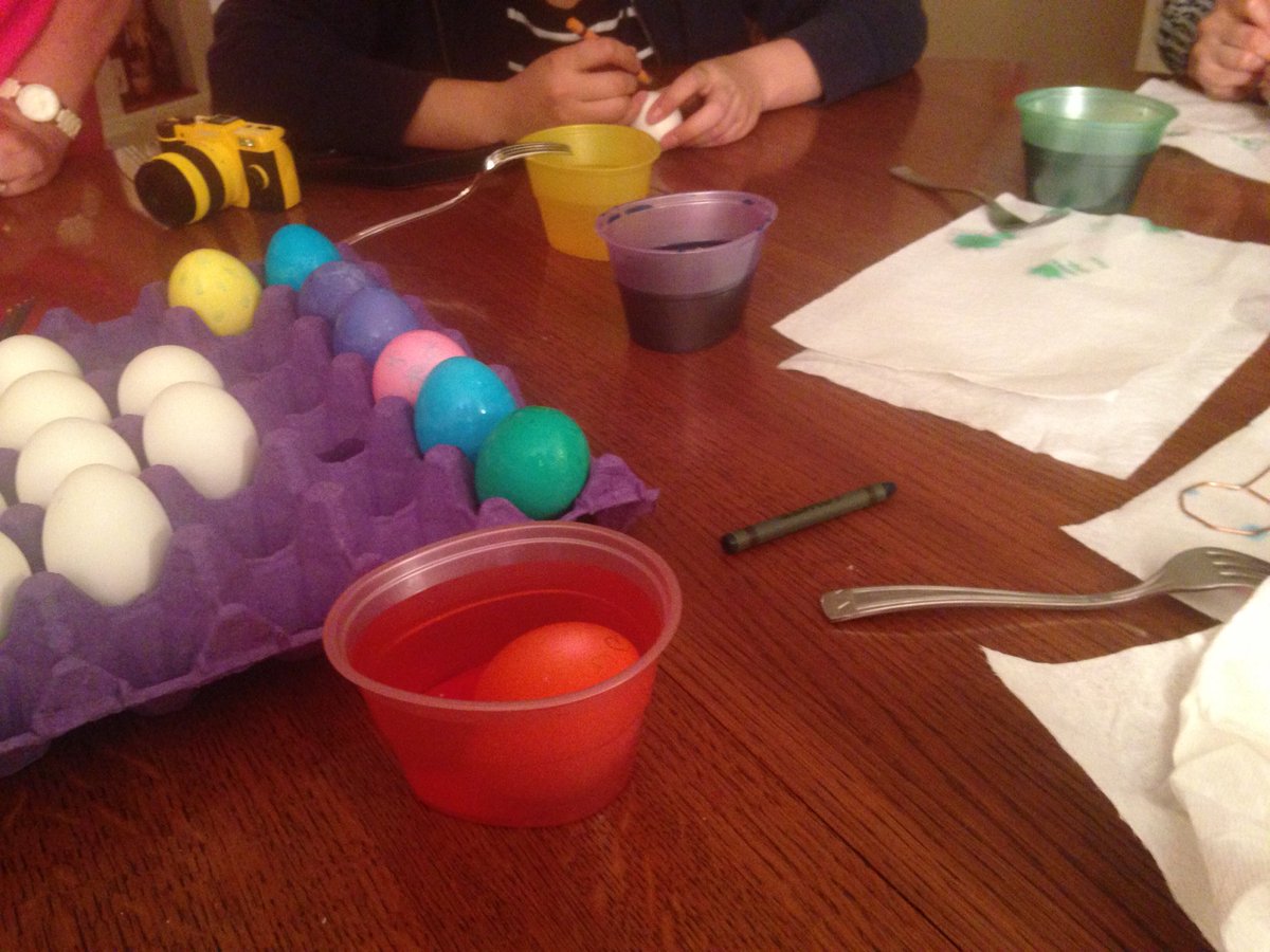 km2924's tweet photo. Happy Easter🐰💜💚💗💛💙❤️ https://t.co/KFAqGGHt3z