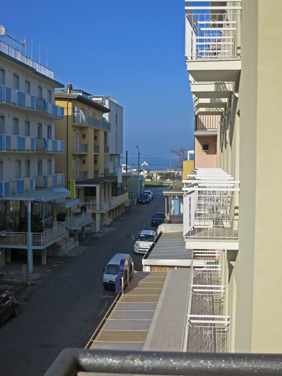 Nuova Gestione Asso Hotel a Rimini > adriatico-hotel.it/scheda-hotel.c… #rimini #vacanze #riviera #mare