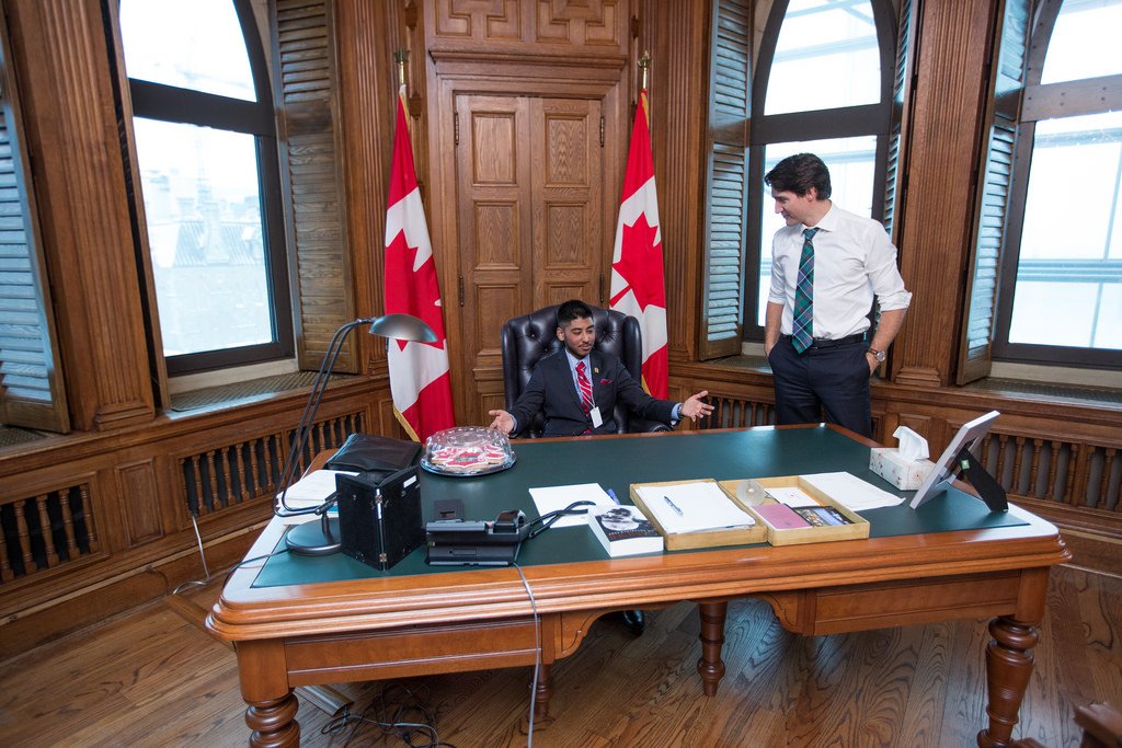 CanadainIndia's tweet photo. Meet 19yr-old cancer survivor Prabjote PJ Lakhanpal who was Canada's PM for a day https://t.co/P9TGFDCpVk
#PJSPMWISH https://t.co/HspMUzNF2z