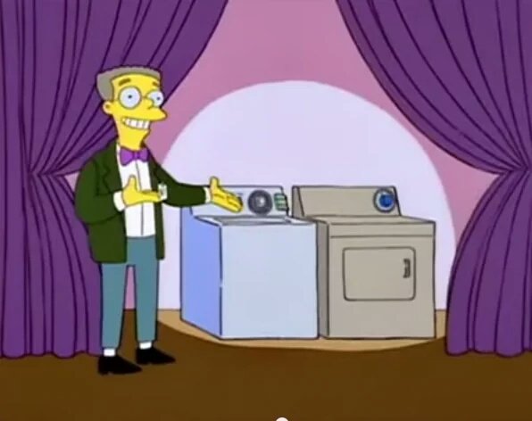 -Pueden elegir las lavadoras que les muestra el atractivo Smithers o lo que hay en esta caja.

-¡La caja! ¡LA CAJA!