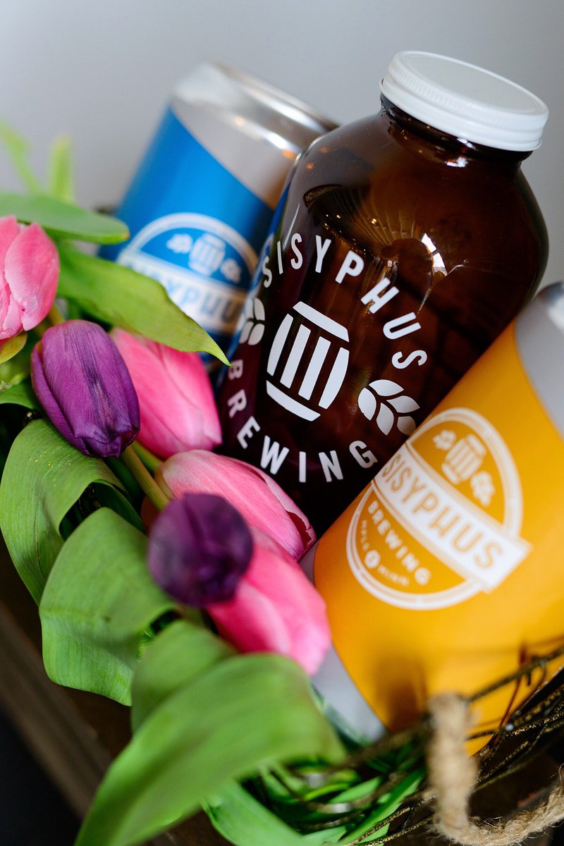 SisyphusBrewing's tweet image. Hoppy Easter! We will be closed today - see you on Wednesday! #mnbeer #mnspring
