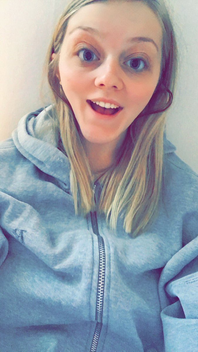 karlssonfridaa's tweet image. SÅ mycket att lära sig så det känns som huvudformen ser ut såhär. #tentap