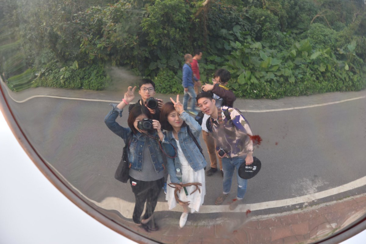 icinds's tweet photo. Me and my friends shot https://t.co/vGAb2rm09T
