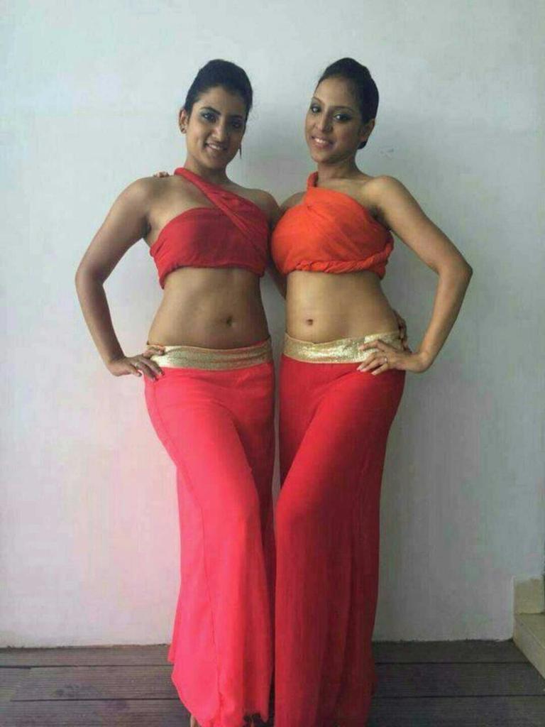 dhivyahoney's tweet photo. இனிய இரவு வணக்கம் டார்லிங் https://t.co/7iRHIXzQ6U
