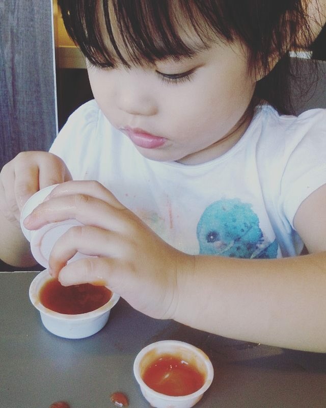 enzy7190's tweet photo. Perks of having you in my life.. 😍😍😘😘.. #Payeng #ILY #Blessing https://t.co/PwCtHXByyB
