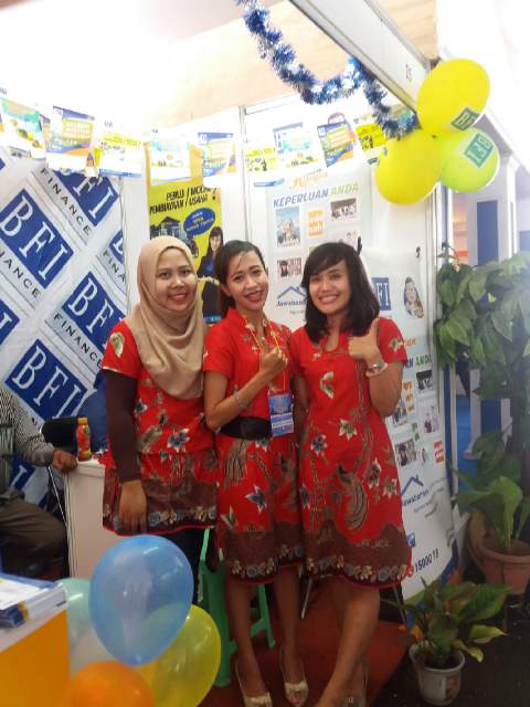 Shely_Nora's tweet photo. Pameran at pemda karawang @LetsGrowBFI https://t.co/VDQxJ9ZDtG