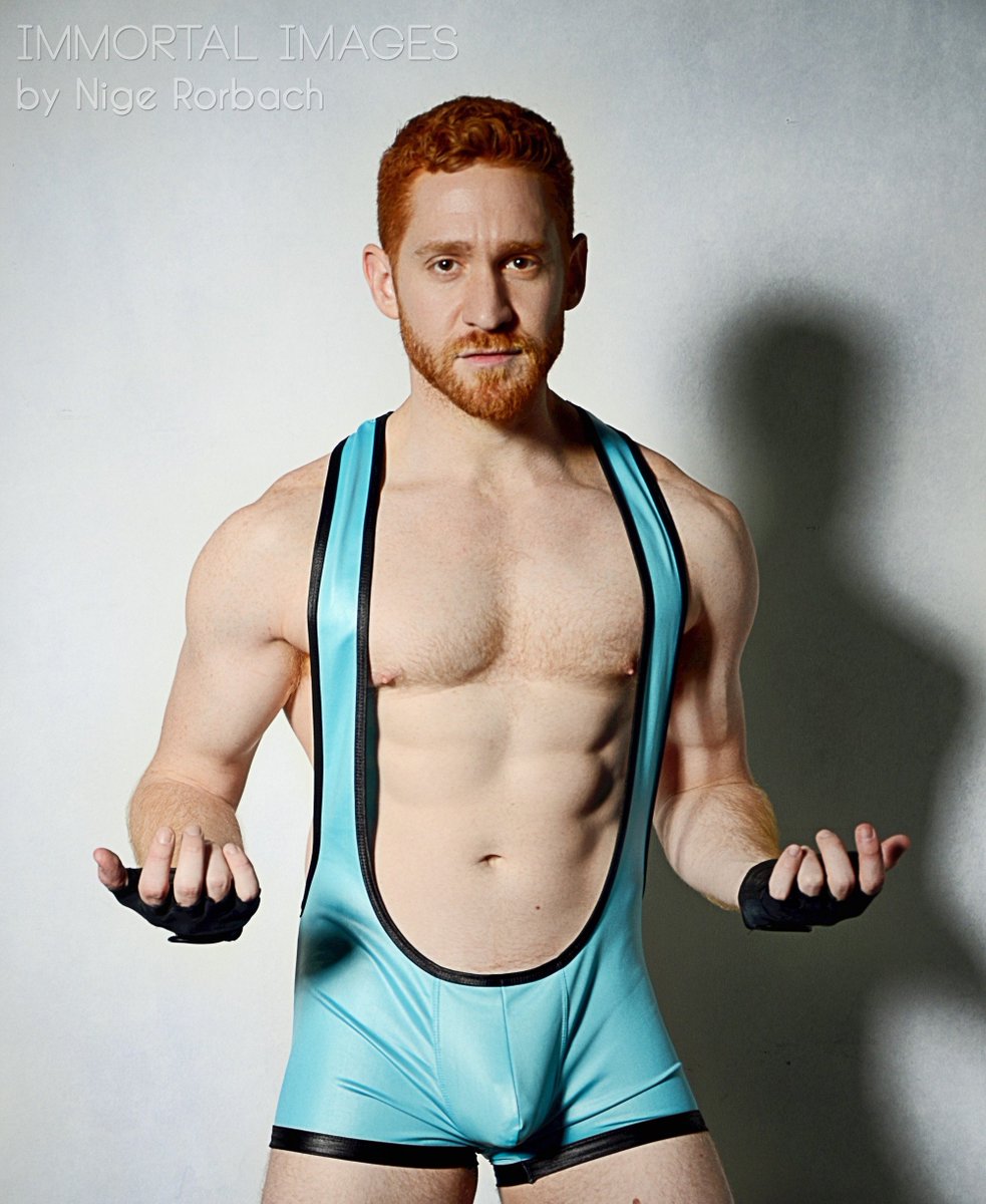 xxxleander's tweet photo. Anyone wanna wrestle? https://t.co/FvHaiuFExD