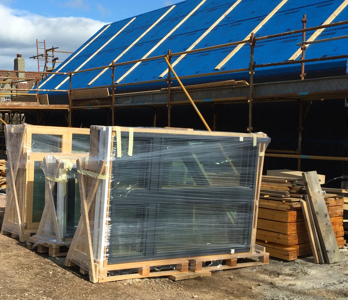 snug within tweet media