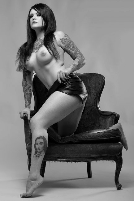 EncinasJune's tweet photo. Teen takes her sexy little dress. Hottie looks stunning #masterbate https://t.co/ECTKRQoK3r https://t.co/19BCo6BaKb