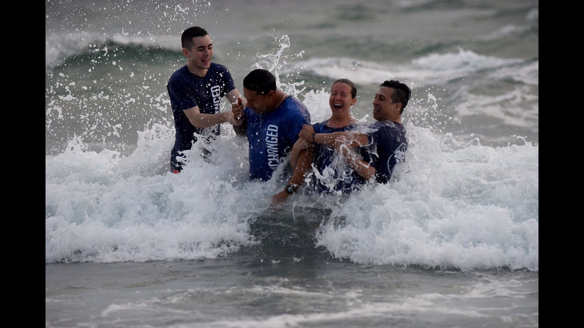 SunSentinel's tweet photo. Baptisms in the ocean, church services on the beach: #Easter, #SouthFlorida-style https://t.co/DVPkN3RpVS https://t.co/X86krnCAC0