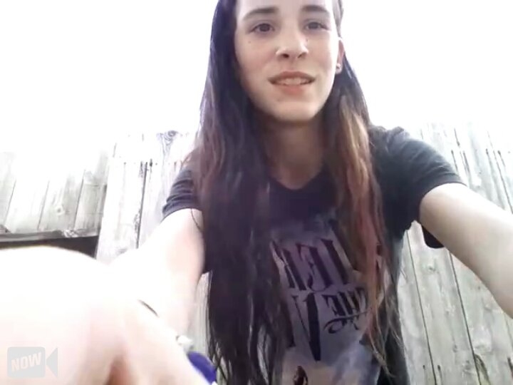 lucy_andy's tweet image. younow.com/moshing_for_mi…