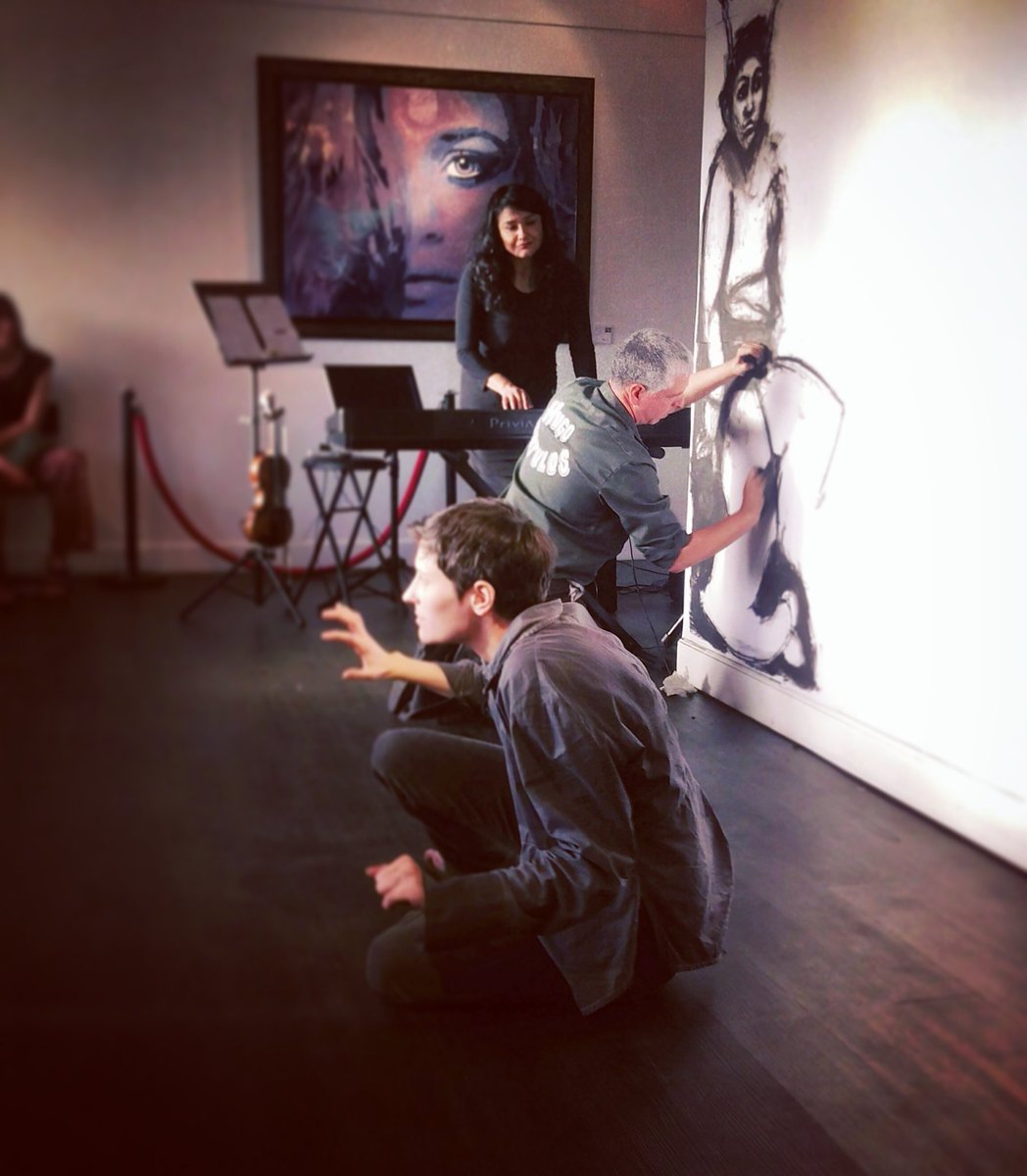 Monarch_FineArt's tweet photo. A great shot of last nights #heroicprocession #performanceart #butoh #dance #moderndance #art #sound at @Monarch https://t.co/Scjuc6N739
