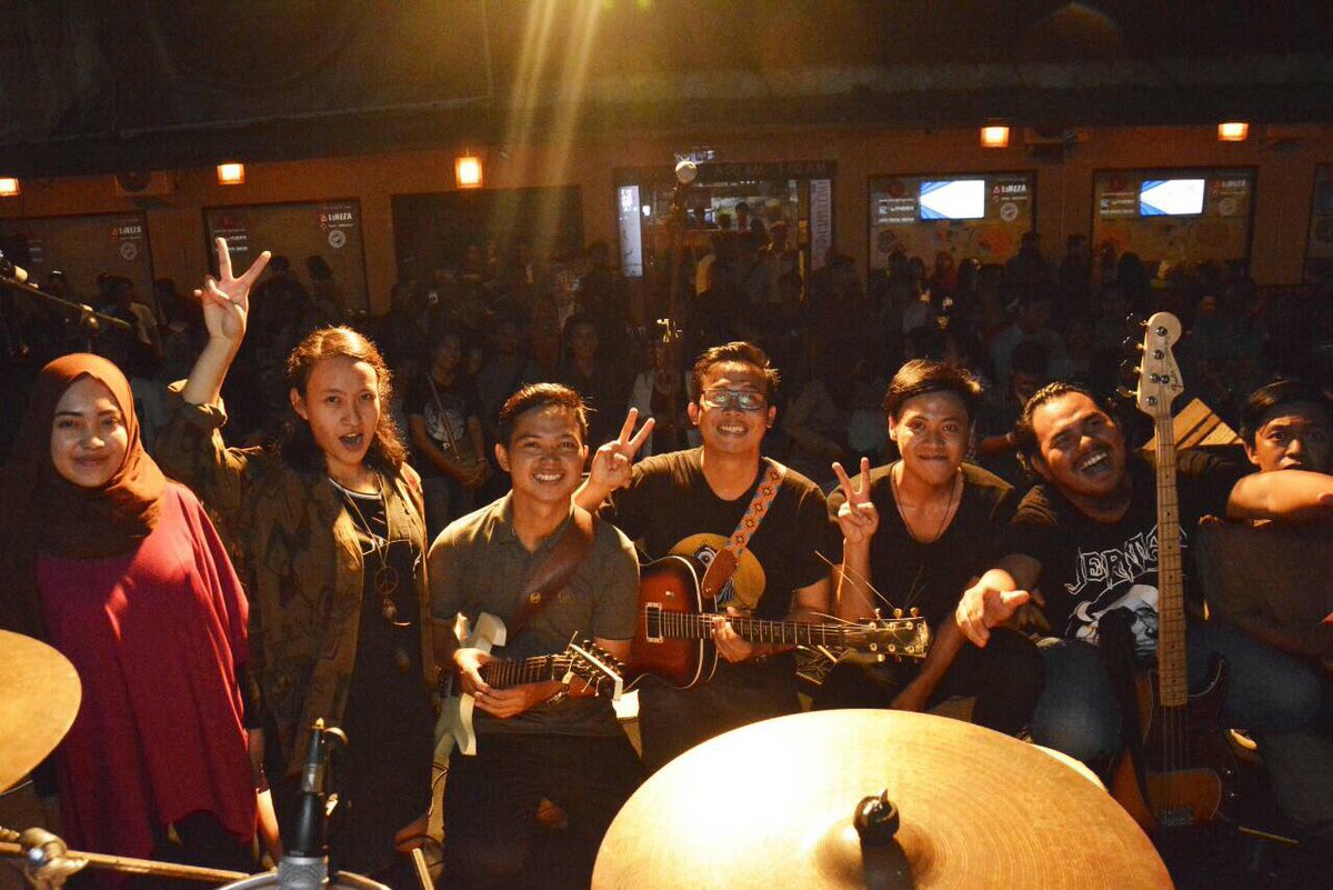 Wajah Abstrak Music tweet media