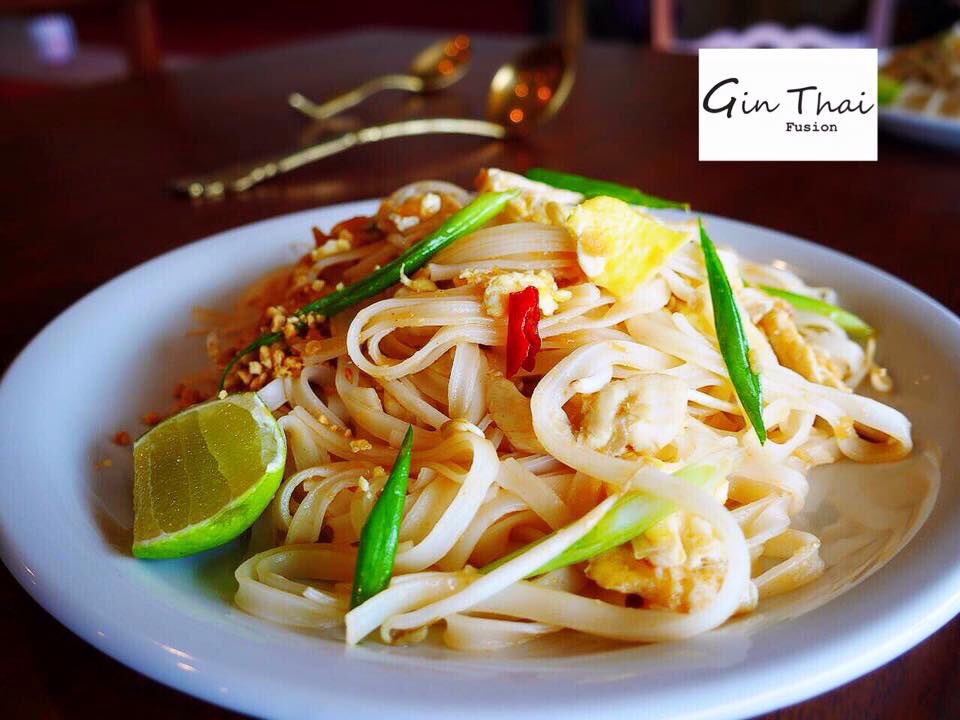 Ginthaifusion's tweet photo. See! Old fashioned PAD THAi ...Yummy Yummy. https://t.co/dcadkPaxcw