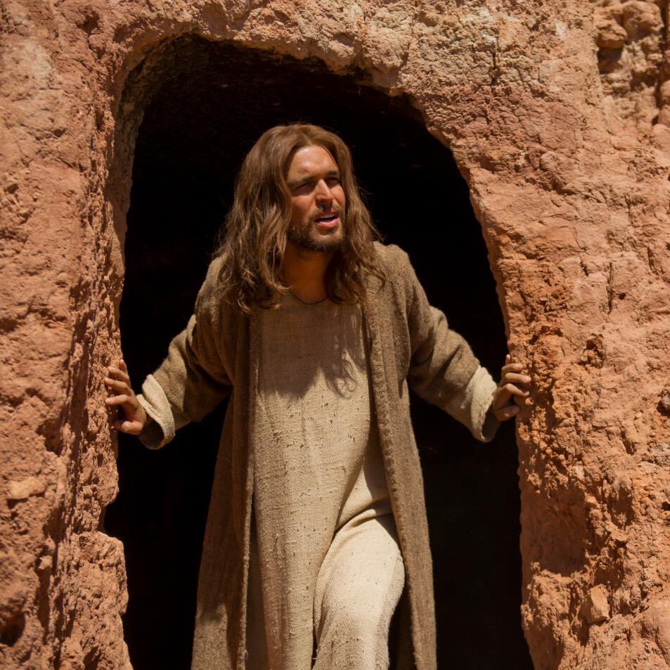 vida_licious's tweet photo. He is not here ,for He is risen, just as he said.- Matthew 28:6 https://t.co/KJmnoXRJ2u