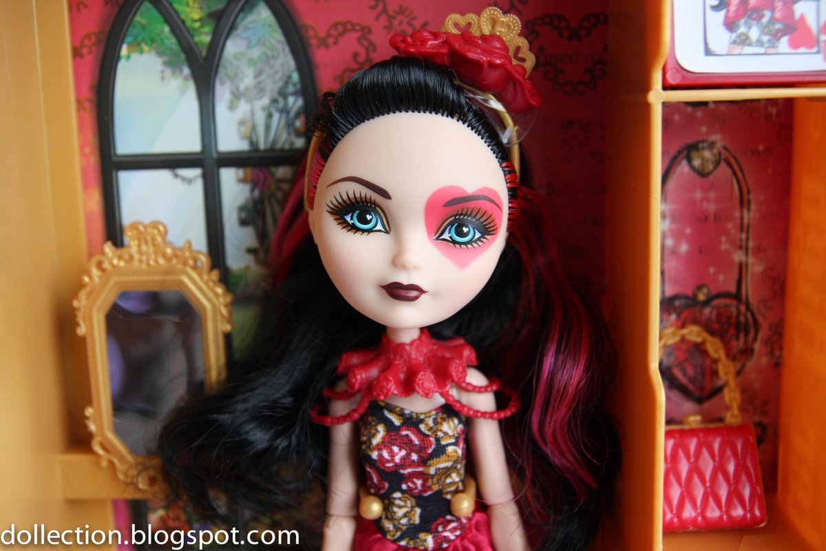 MargaretAnnPL's tweet photo. #EverAfterHigh #SpringUnsprung #LizzieHearts and her #Book are awesome! Here's my review: https://t.co/FaXjcmWd1Q :) https://t.co/m1LXlDNR49