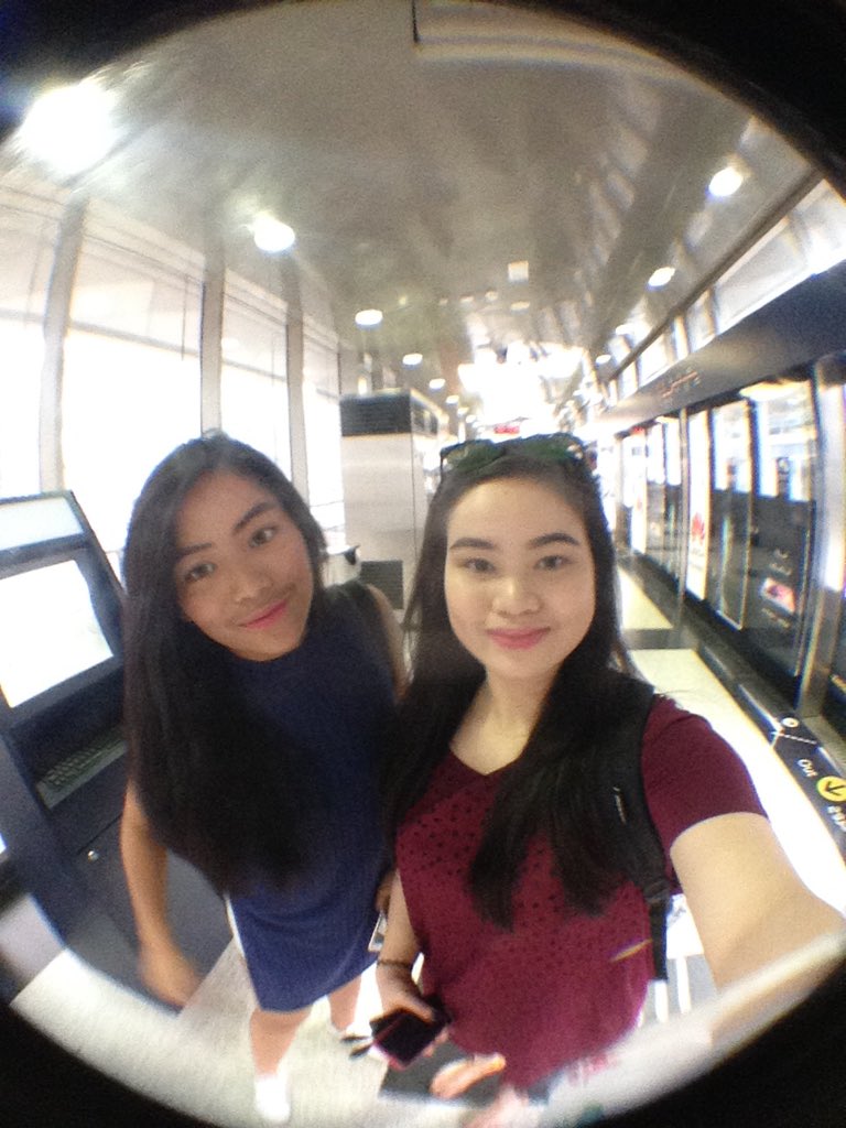 beatrice_carpio's tweet image. Always an adventurous getaway with her ☺️😍🌊 @_patriciacuevas  #springbreakgetaway #beach #BestFriendsBeLike