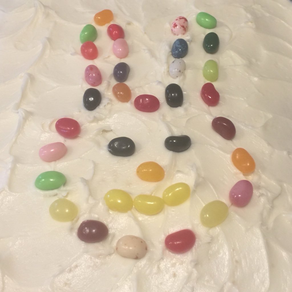 RealSomewhere's tweet photo. Everybunny wants a piece of this cake. https://t.co/G1zgaoSB2H
