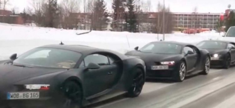 AutolavadoSC's tweet photo. Este es el embotellamiento mas costoso que veras (4 Bugatti Chiron juntos)  https://t.co/841iEMe83t https://t.co/pDFpS0lPps