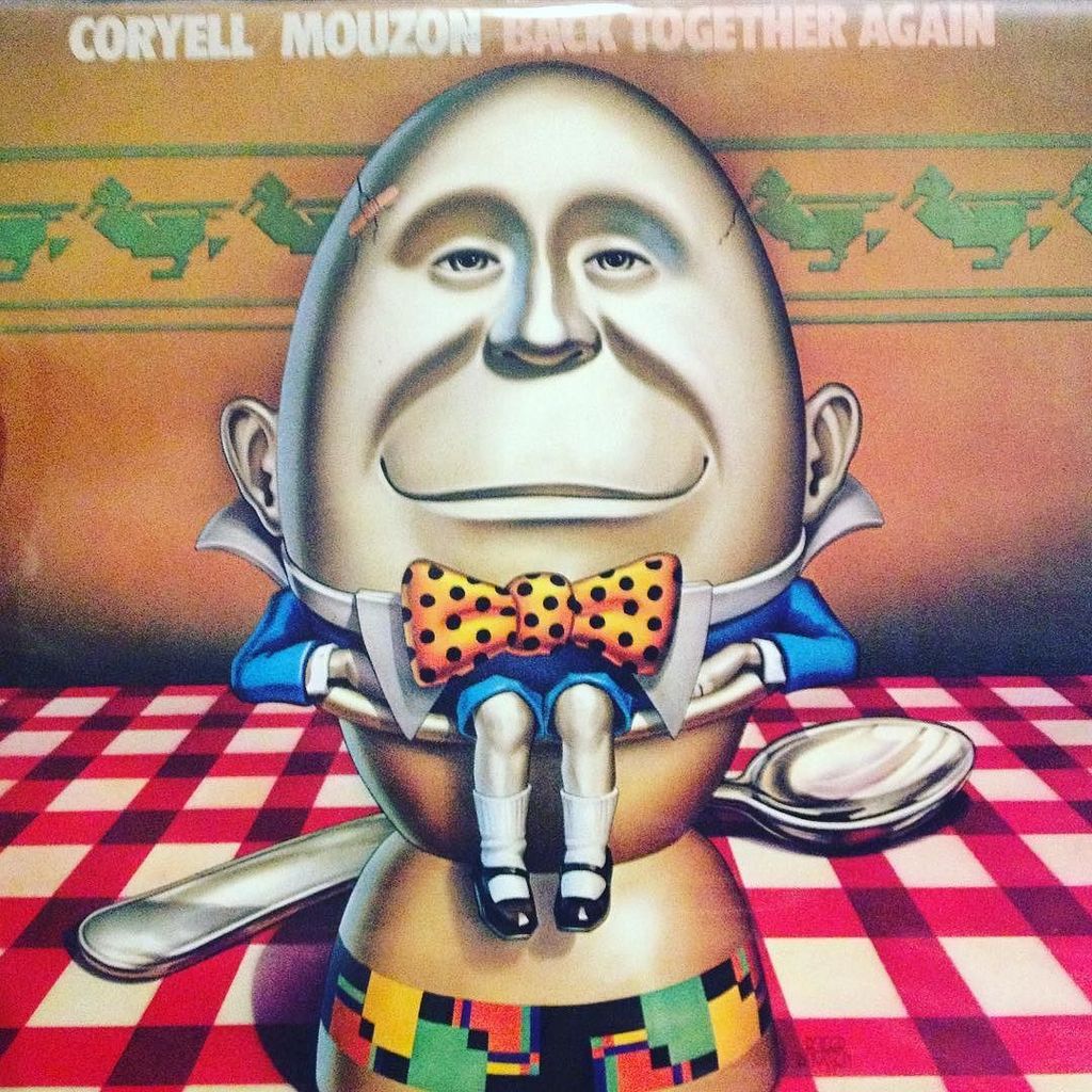 La la la la la la #vegaseasteregghunt if you're in #vegas !! Otherwise, if you're in LA, l… ift.tt/1pEj9IM