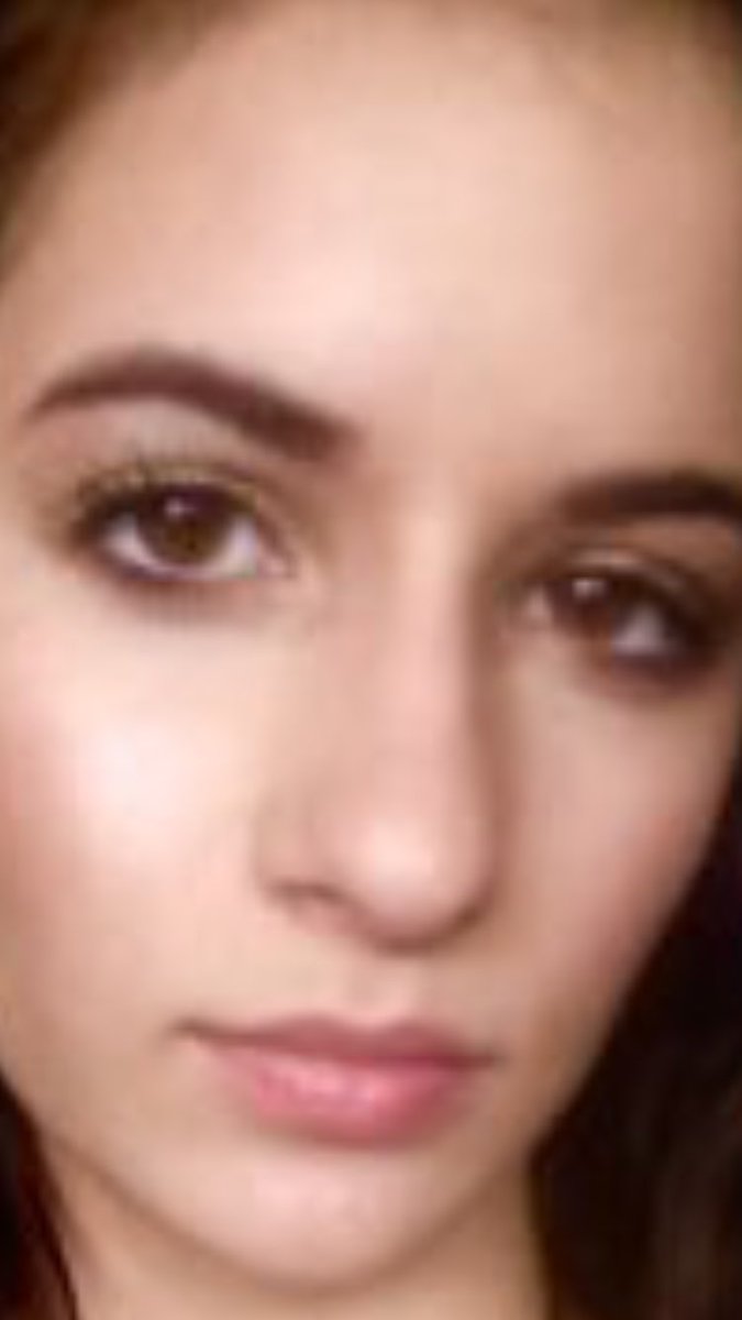 _emrhodes's tweet image. @_hollymb your icon is my new "#donewithurshit" reaction pic and I'm ecstatic