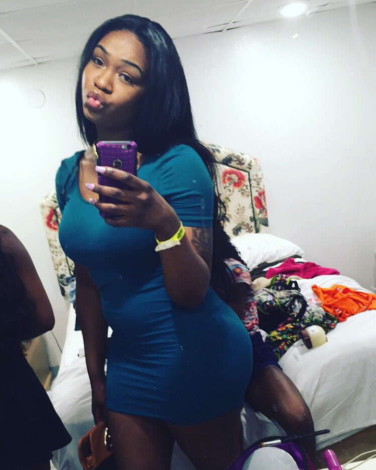 PrettyAsKay_'s tweet photo. #LateUpload #PCB2k16 https://t.co/aO04y805Kv